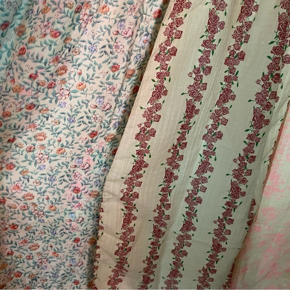 POL | Pink Jean & Floral Skirt - Picture 4 of 8